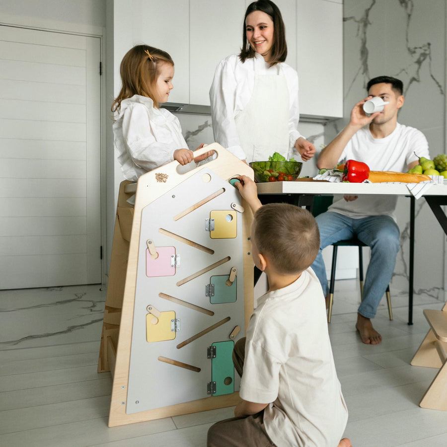 Play XL tanulótorony, asztal és szék – vanília BusyKids