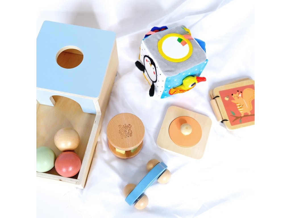 Montessori játékdoboz – 6–12 hónap – BusyKids BusyKids