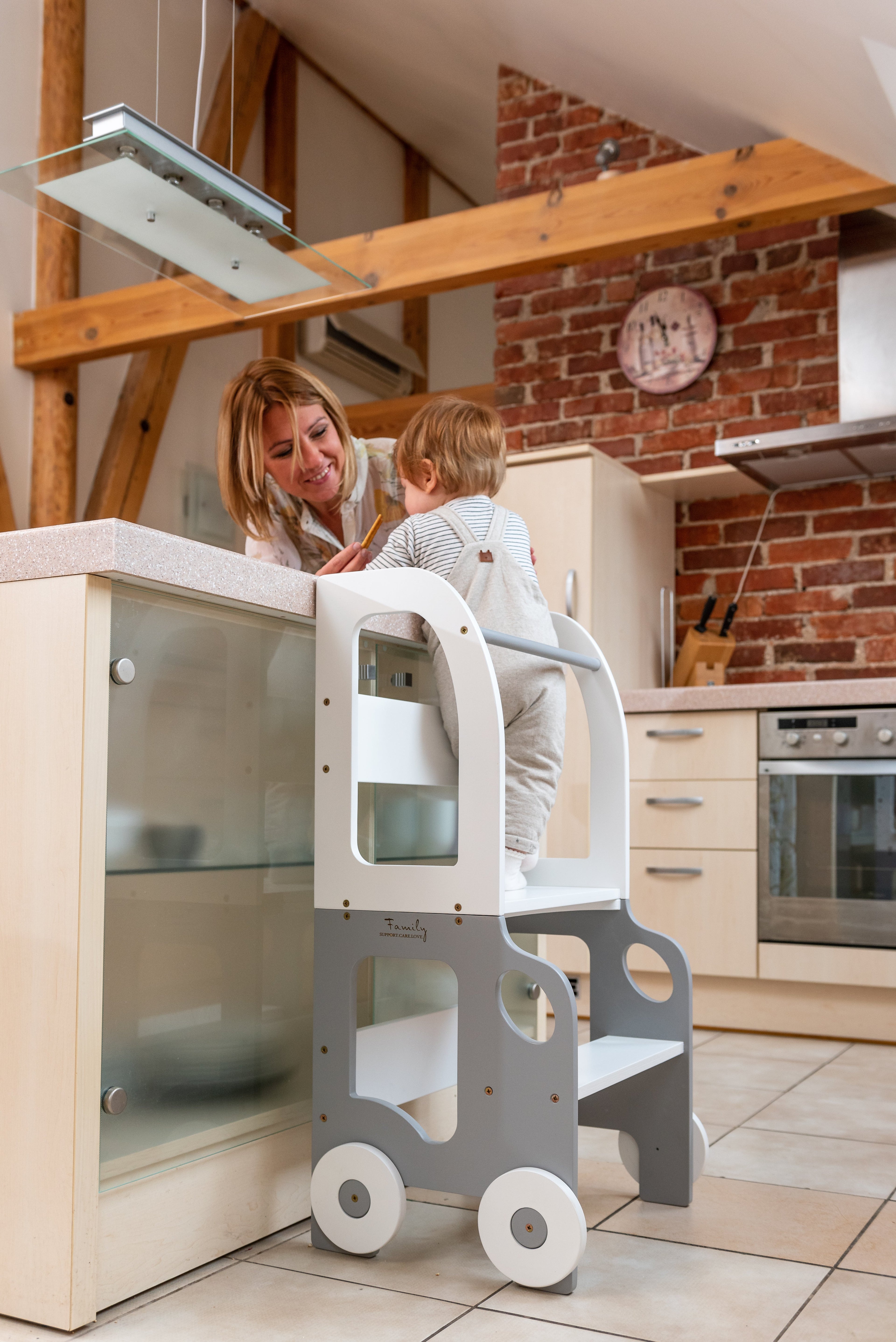 Autós tanulótorony és tanulóasztal – több színben – Family-scl Family-scl