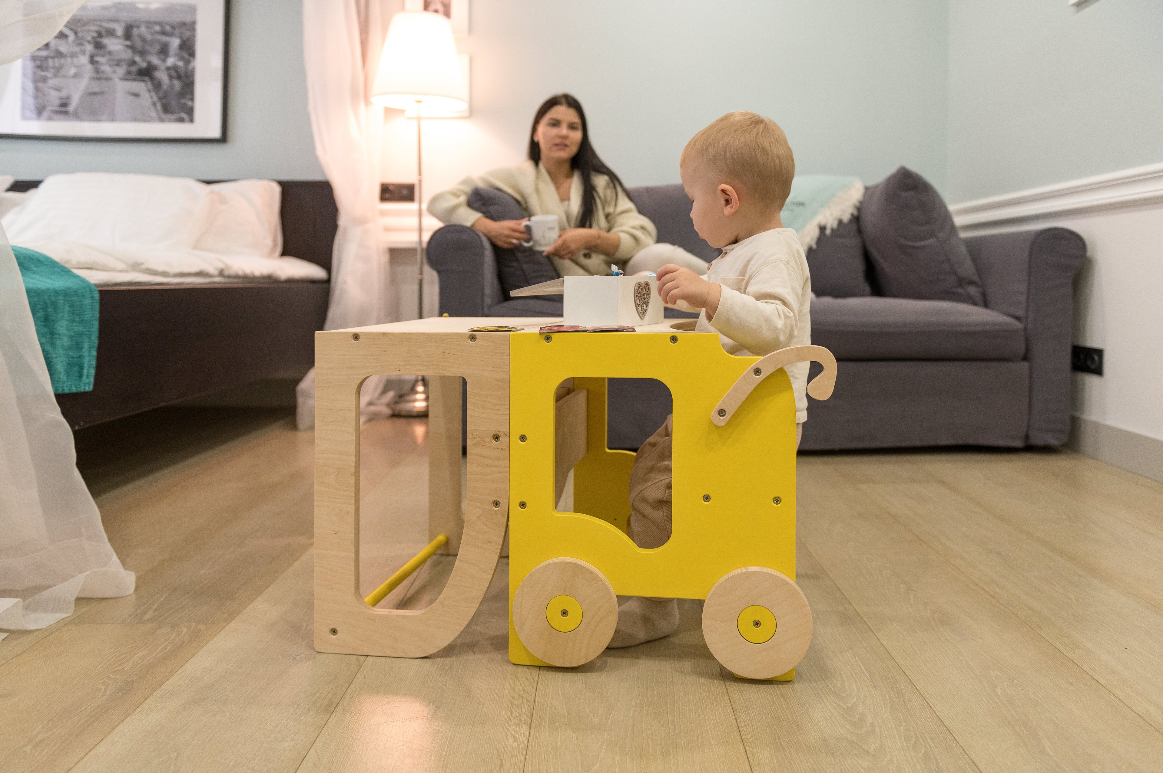 Tanulótorony és tanulóasztal – több színben – Family-scl