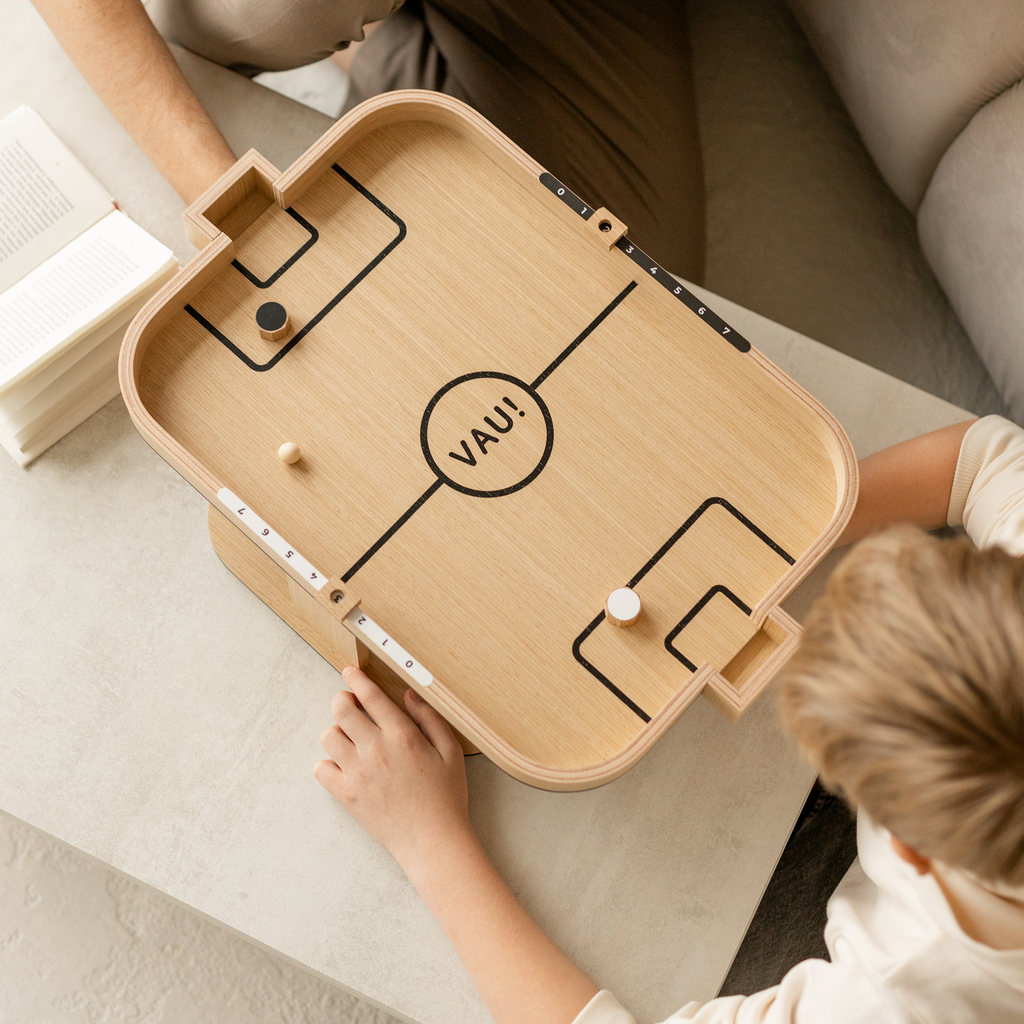 VAU! Magnetic Soccer Game-0