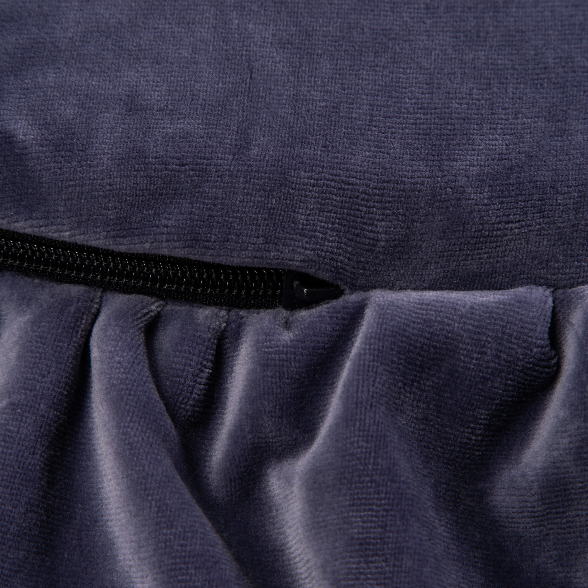 Round Play Mat With a Frill - Blue-Grey Velvet