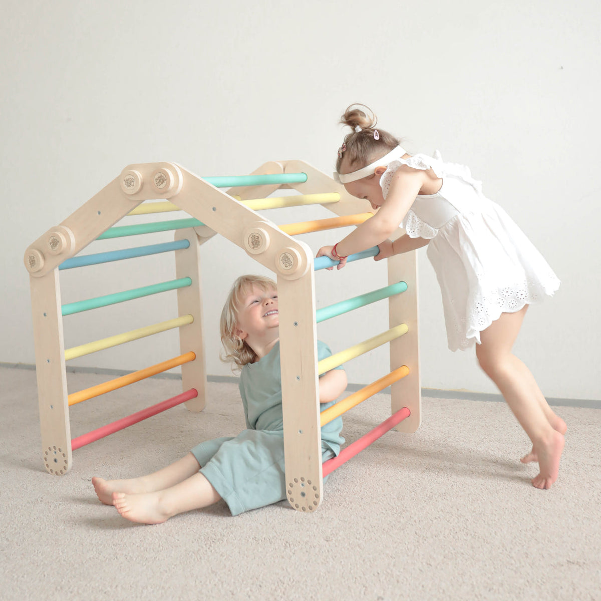 Flexi fa mászóka gyerekeknek – L szett – BusyKids