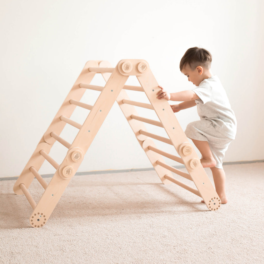 Flexi fa mászóka gyerekeknek – L szett – BusyKids