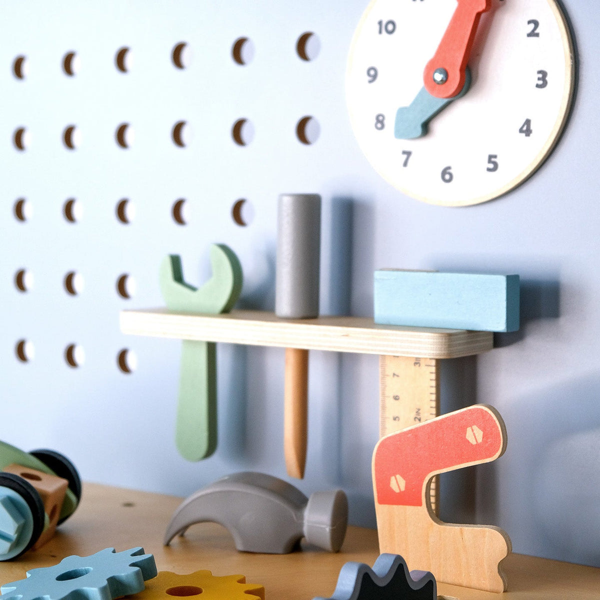 Játék barkácspad gyerekeknek – BusyKids