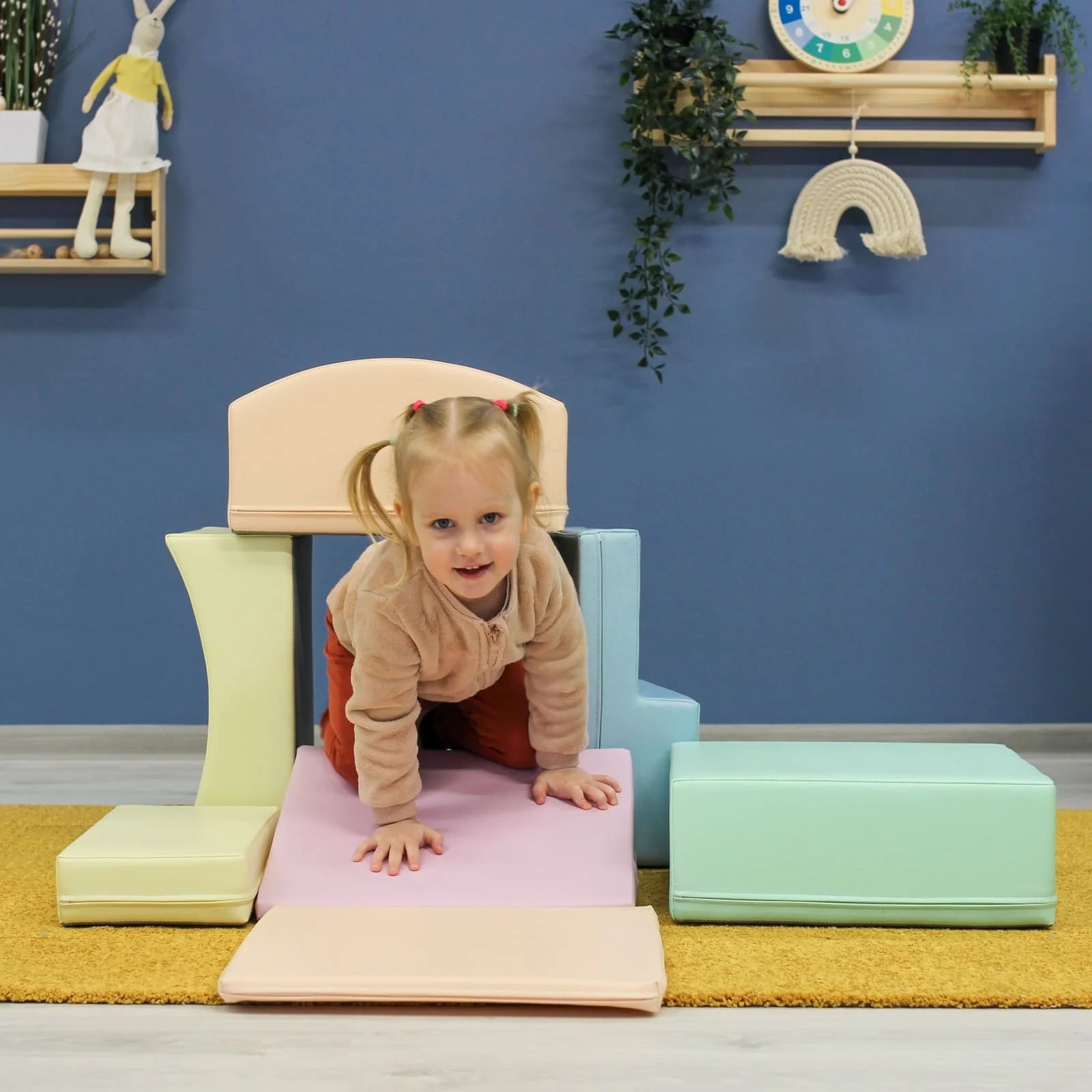 Little Crawler habszivacs játékkészlet – világos pasztell – IGLU