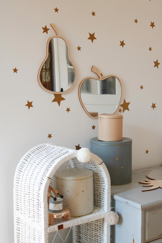 Kids Room Pear Mirror – Child-Friendly Acrylic & Wood