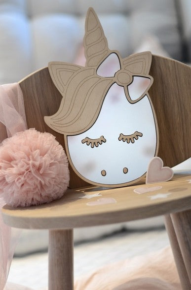Kids Room Unicorn Mirror – Child-Friendly Acrylic & Wood
