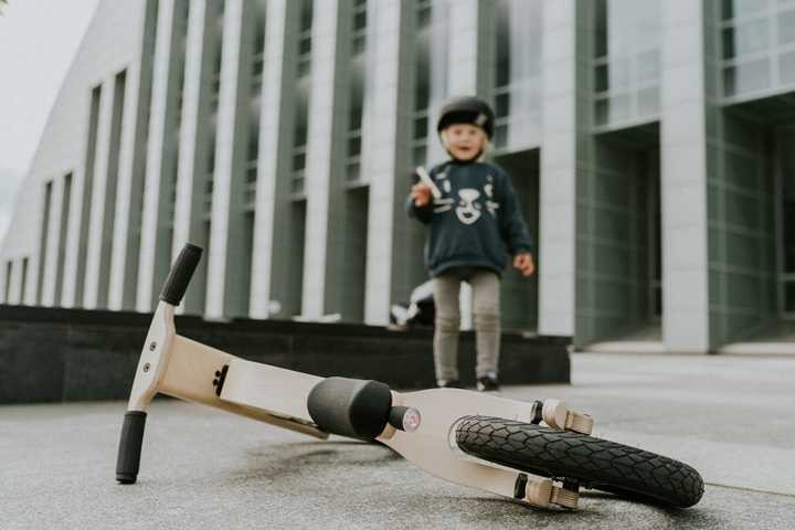 leg&go Balance Bike 3az1-ben markolattal