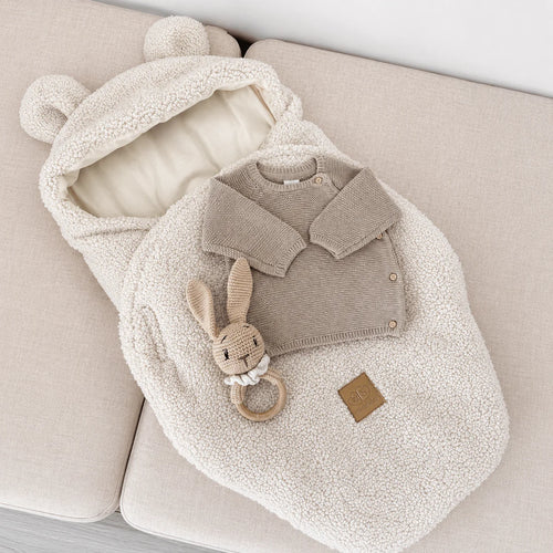 Baby Swaddle with Bear Ears – Bearly Off-White MeowBaby