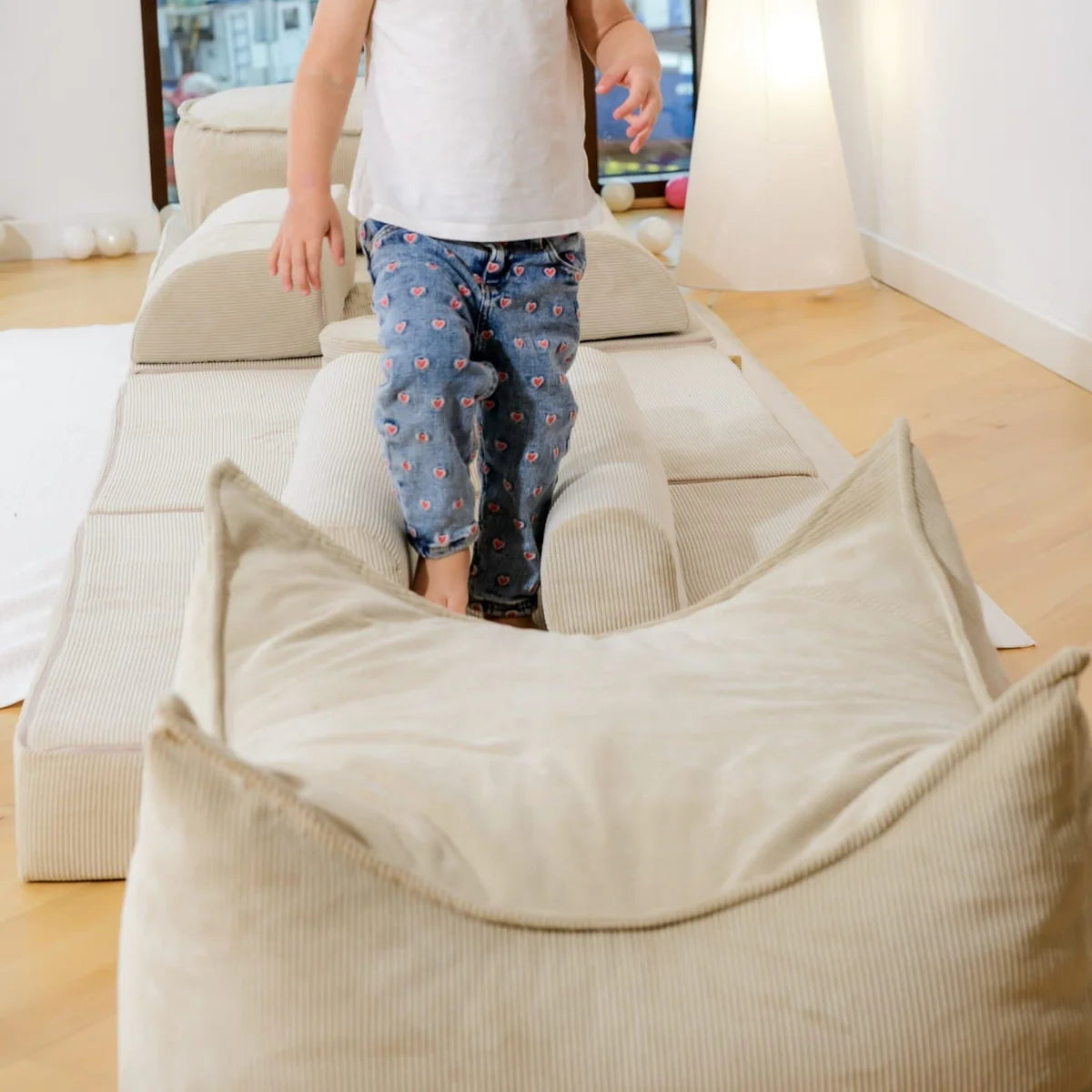Négyzet alakú kordbársony puff – több színben – MeowBaby®