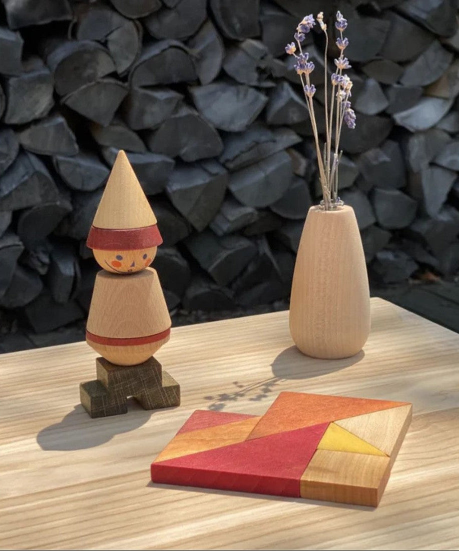 Wooden Story Tangram – Warm Color (in Storage Bag)