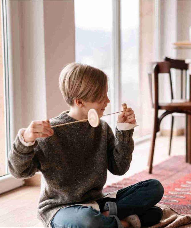 Wooden Buzz Spinner